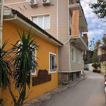 Kaleici Muhtesem Konum Deniz Yakini 1+0 Oezel Ev דירה